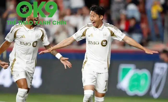Son Heung Min lại tỏa sáng với cú hat-trick (Ảnh: GOAL) Son Heung Min lại tỏa sáng với cú hat-trick (Ảnh: GOAL)